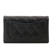 achetez Chanel Black Lambskin Classic Flap Wallet chez labellov pour le meilleur prix