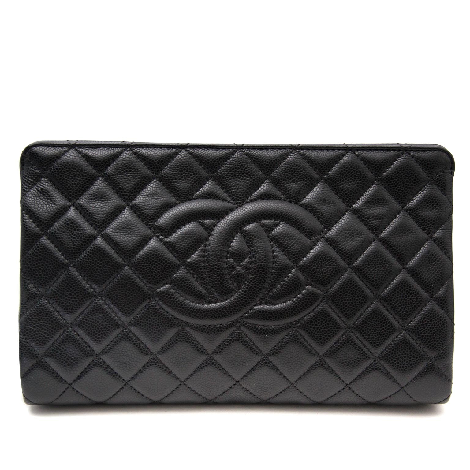 Chanel black clutch now online at labellov.com for the best price.