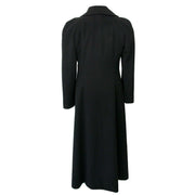 Chanel Black 100% Cashmere Long Coat - Size 40 Buy authentic designer Chanel secondhand clothing coat at Labellov at the best price. Safe and secure shopping. Koop tweedehands authentieke Chanel kleding jas bij designer webwinkel labellov.