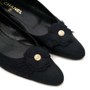 Bent u op zoek naar een authentieke Chanel Black Fabric Pearl Camelia Ballerina Flats?