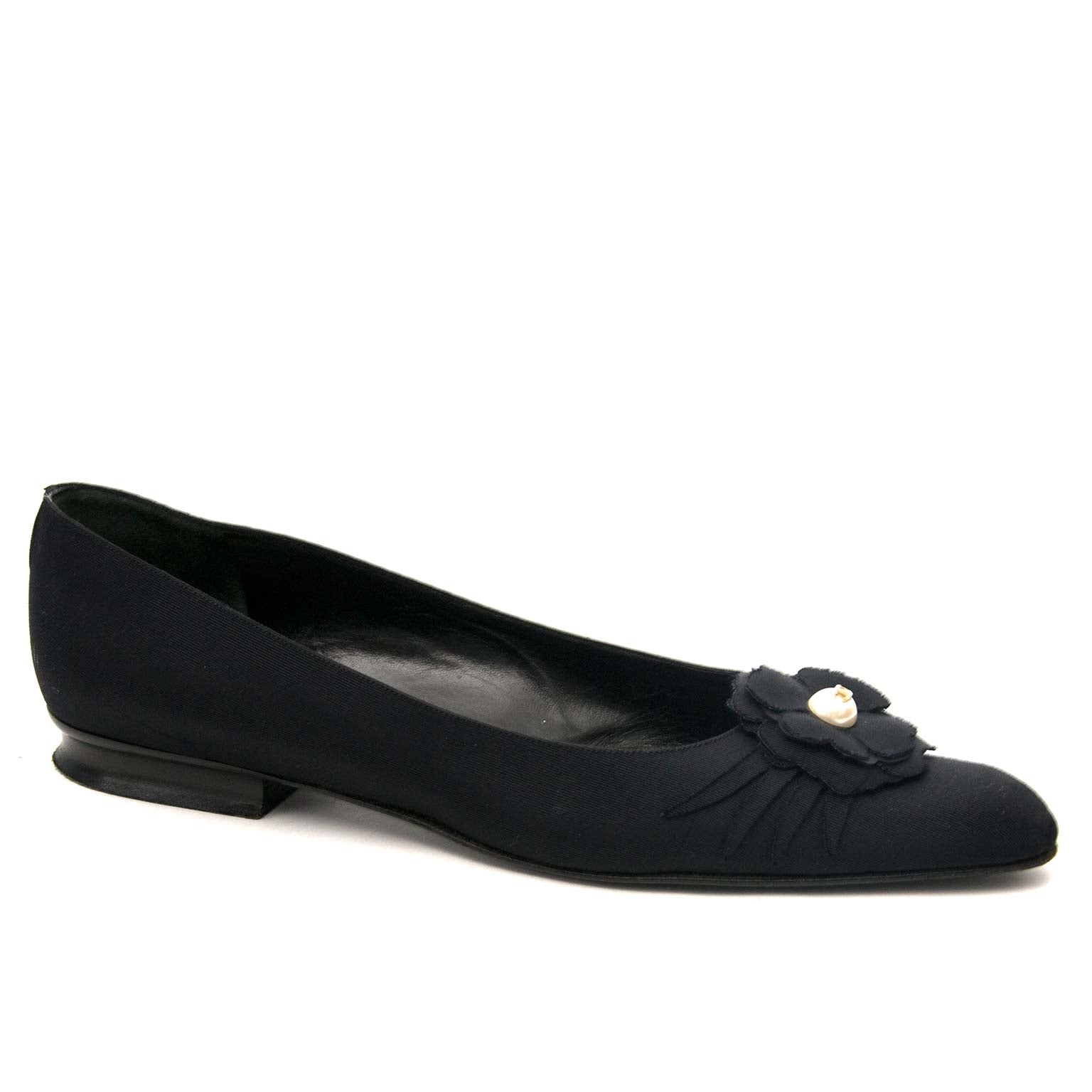 Chanel Black Fabric Pearl Camelia Ballerina Flats for sale online at Labellov