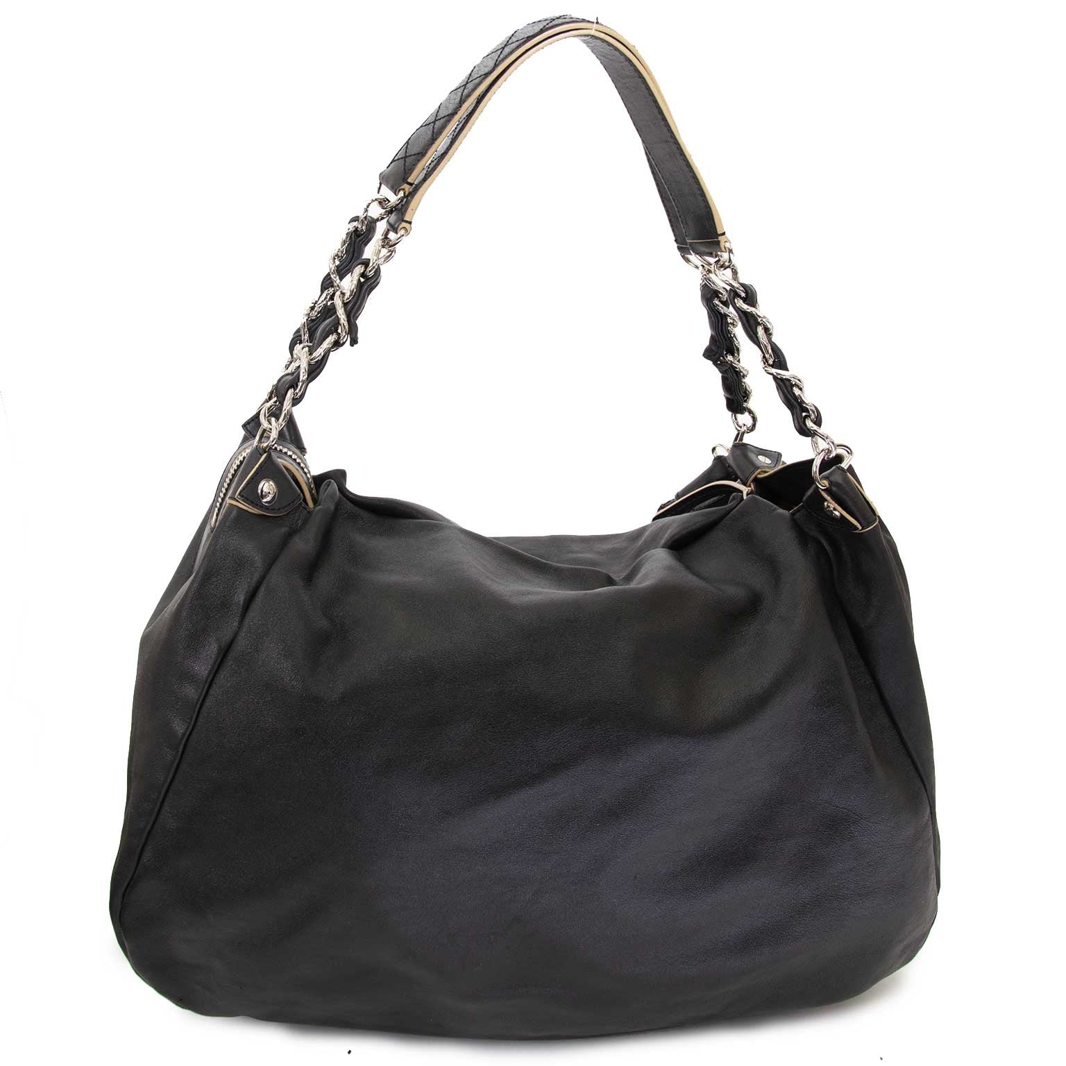 Chanel Large Black Shopper for the best price at Labellov
