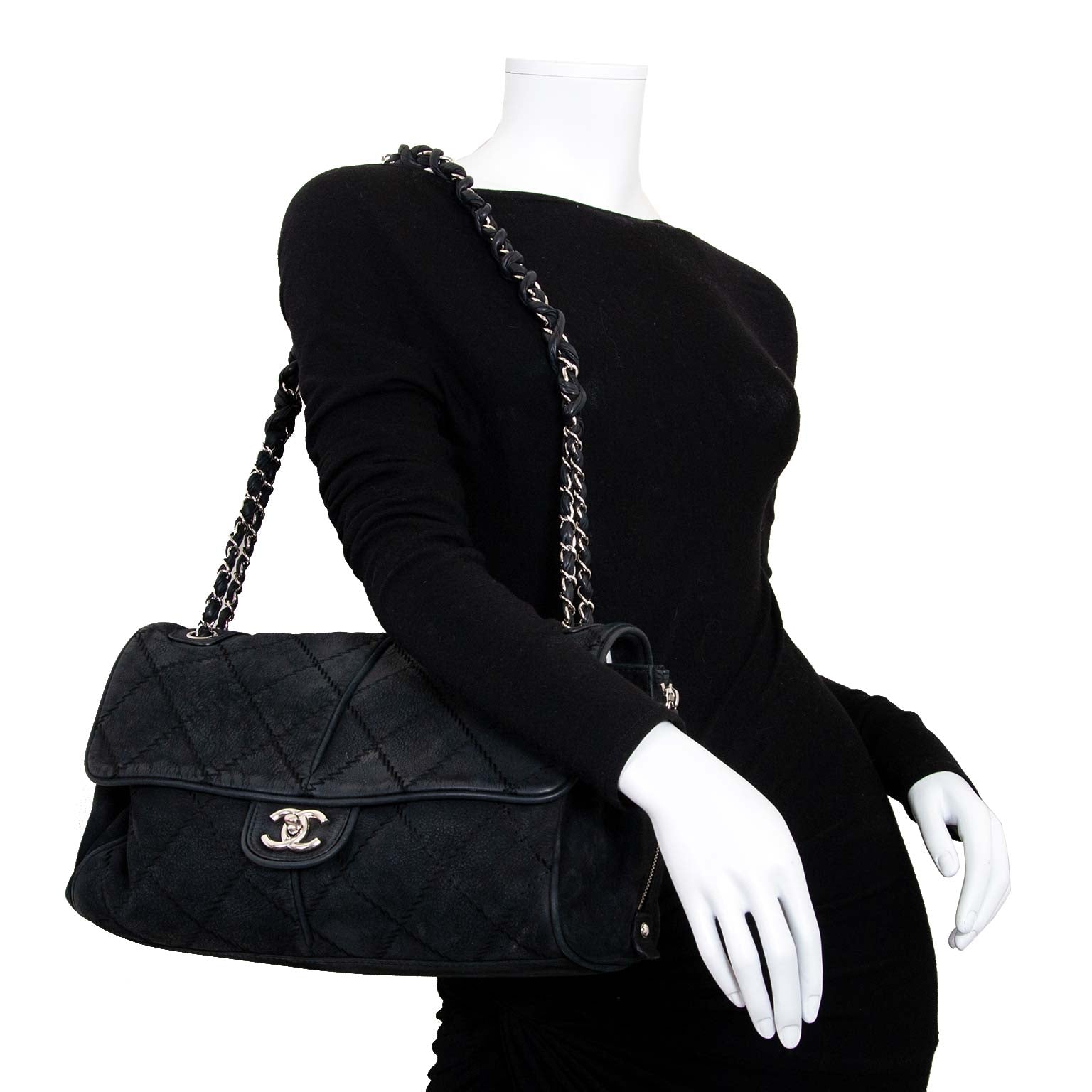 buy Chanel Black Quilted Leather Ultimate Stitch Flap Bag and pay save online at labellov.com