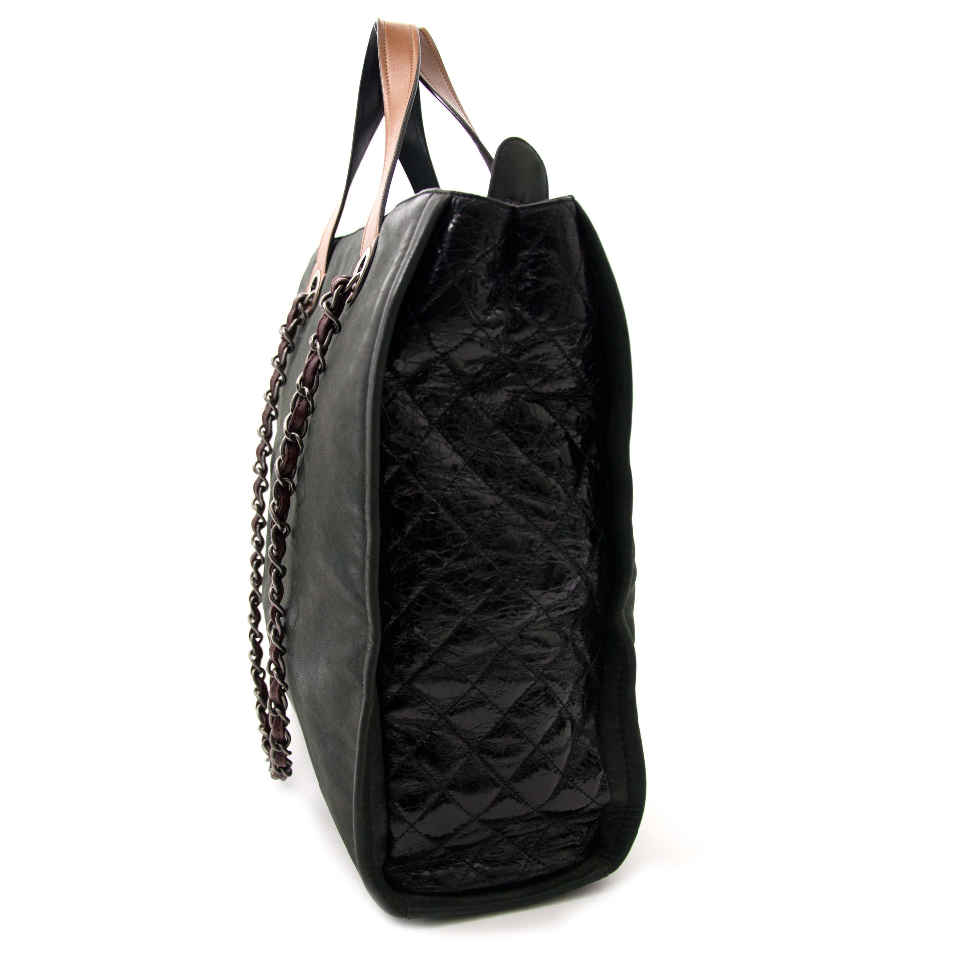 koop online aan de beste prijs Chanel 'In The Mix' Black Bag