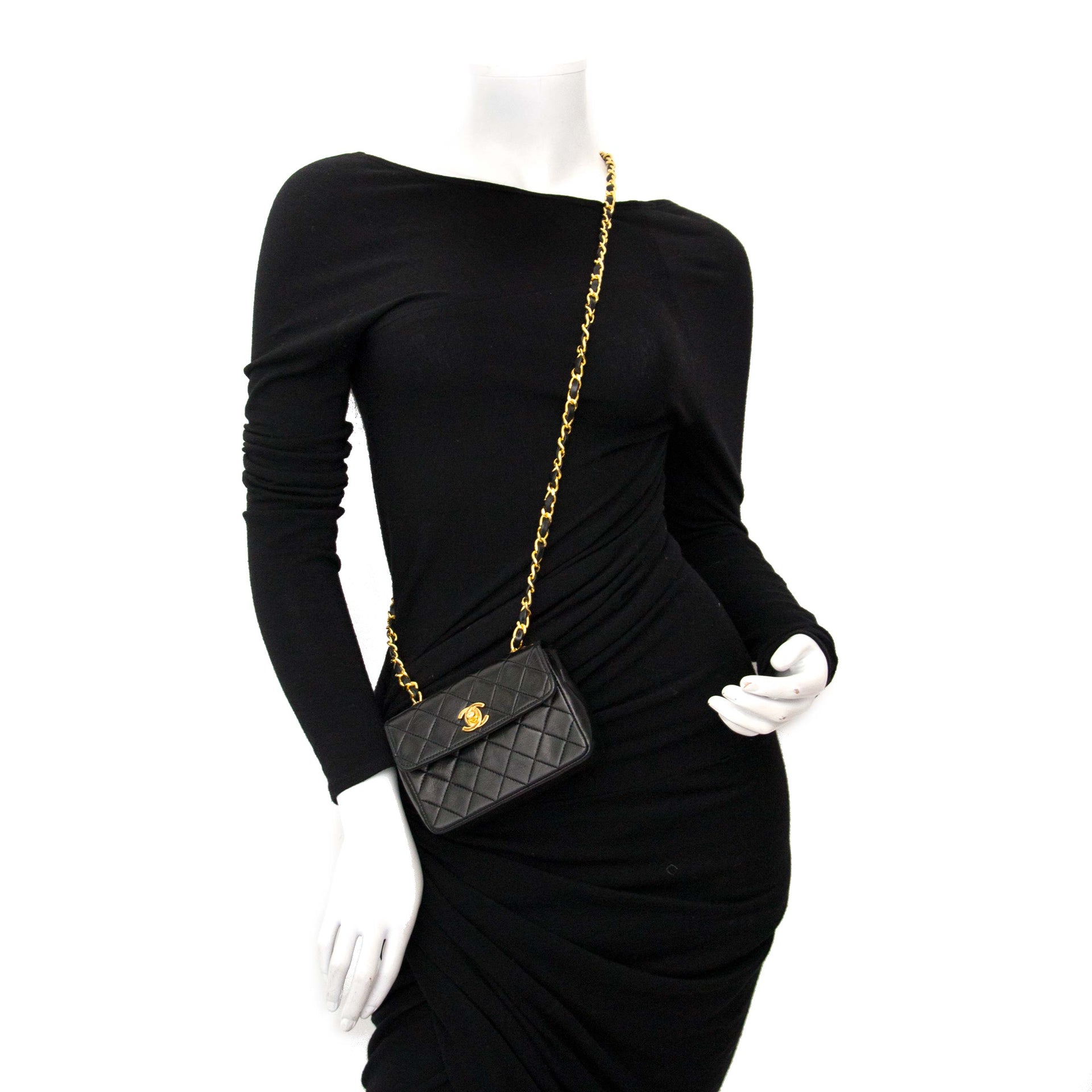 shop safe online your secondhand Chanel Vintage Mini Black Classic Flap Bag at the best price