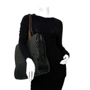 achetez enligne Chanel 'In The Mix' Black Bag chez labellov.com