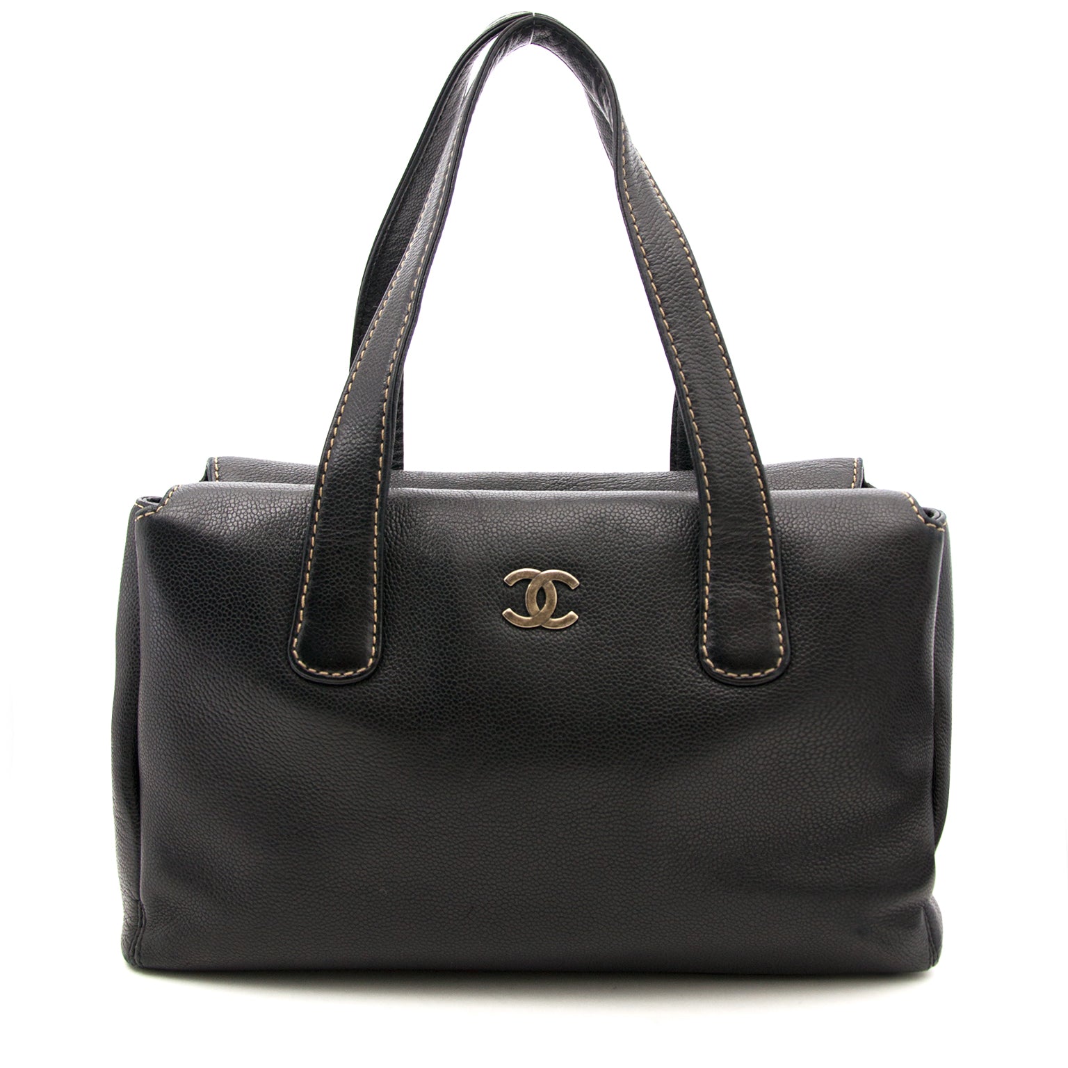 Chanel Black Leather Handbag now online at labellov.com for the best price.