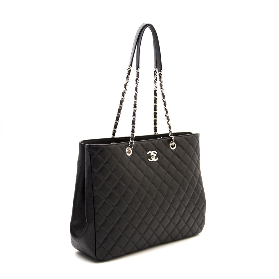 koop veilig online aan de beste prijs Chanel Calfskin Shopper Tote 35cm PHW