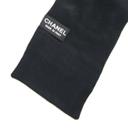Chanel Black Silk Twilly Scarf Buy authentic designer Chanel secondhand scarves at Labellov at the best price. Safe and secure shopping. Koop tweedehands authentieke Chanel sjaals bij designer webwinkel labellov.