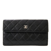 shop real real secondhand Chanel Classic Black Lambskin Wallet at the best price
