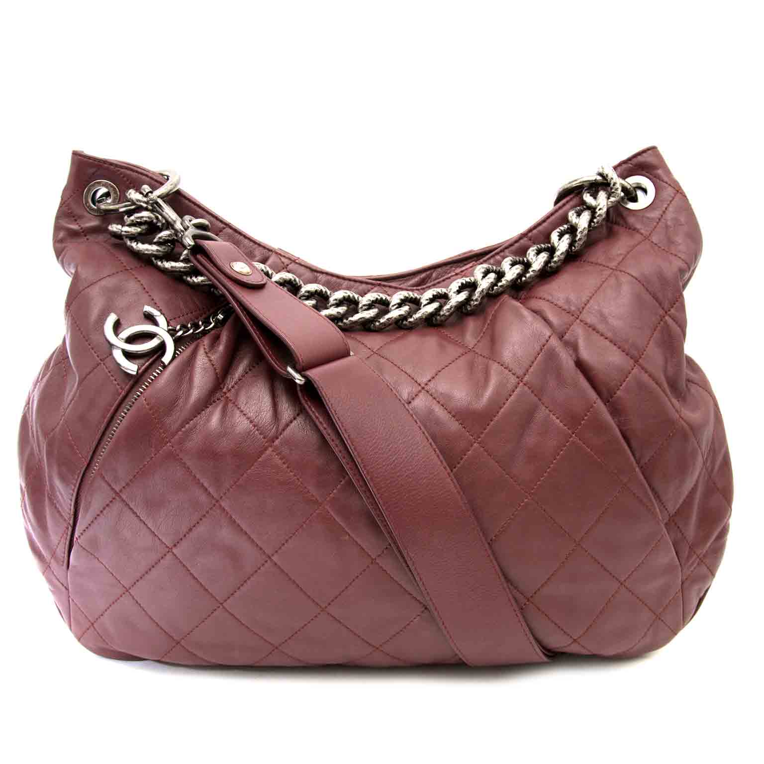 Koop uw Chanel Burgundy Hobo Bag aan de beste prijs