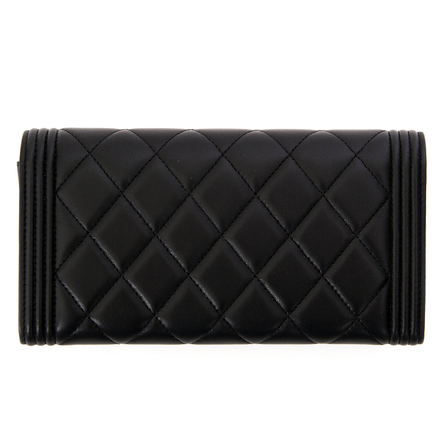 Brand new 100% authentic Brand New Chanel Boy Flap Wallet Lambskin