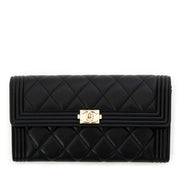 Brand new 100% authentic Brand New Chanel Boy Flap Wallet Lambskin