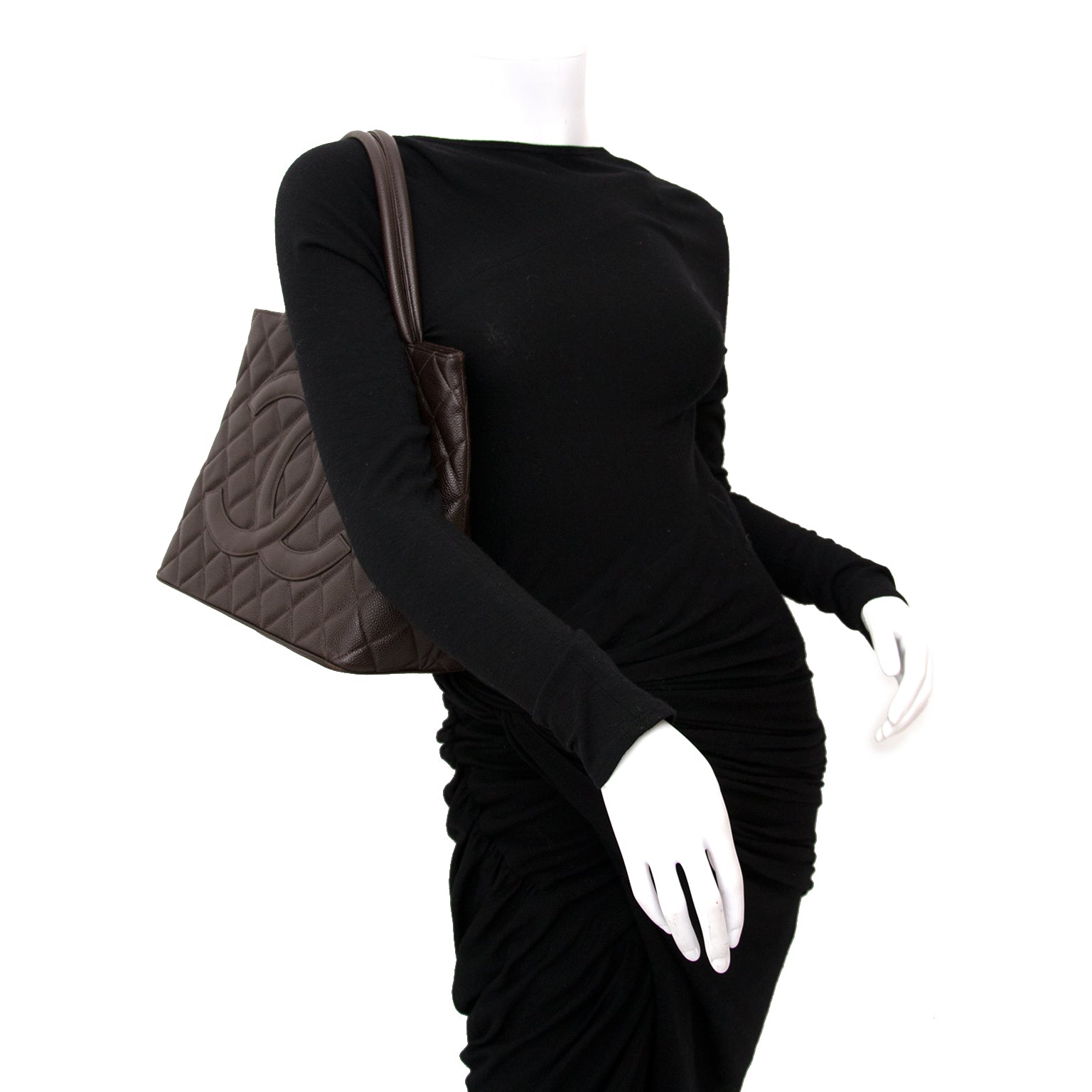 koop veilig online aan de beste prijs Chanel Brown Caviar Quilted Shopping Tote