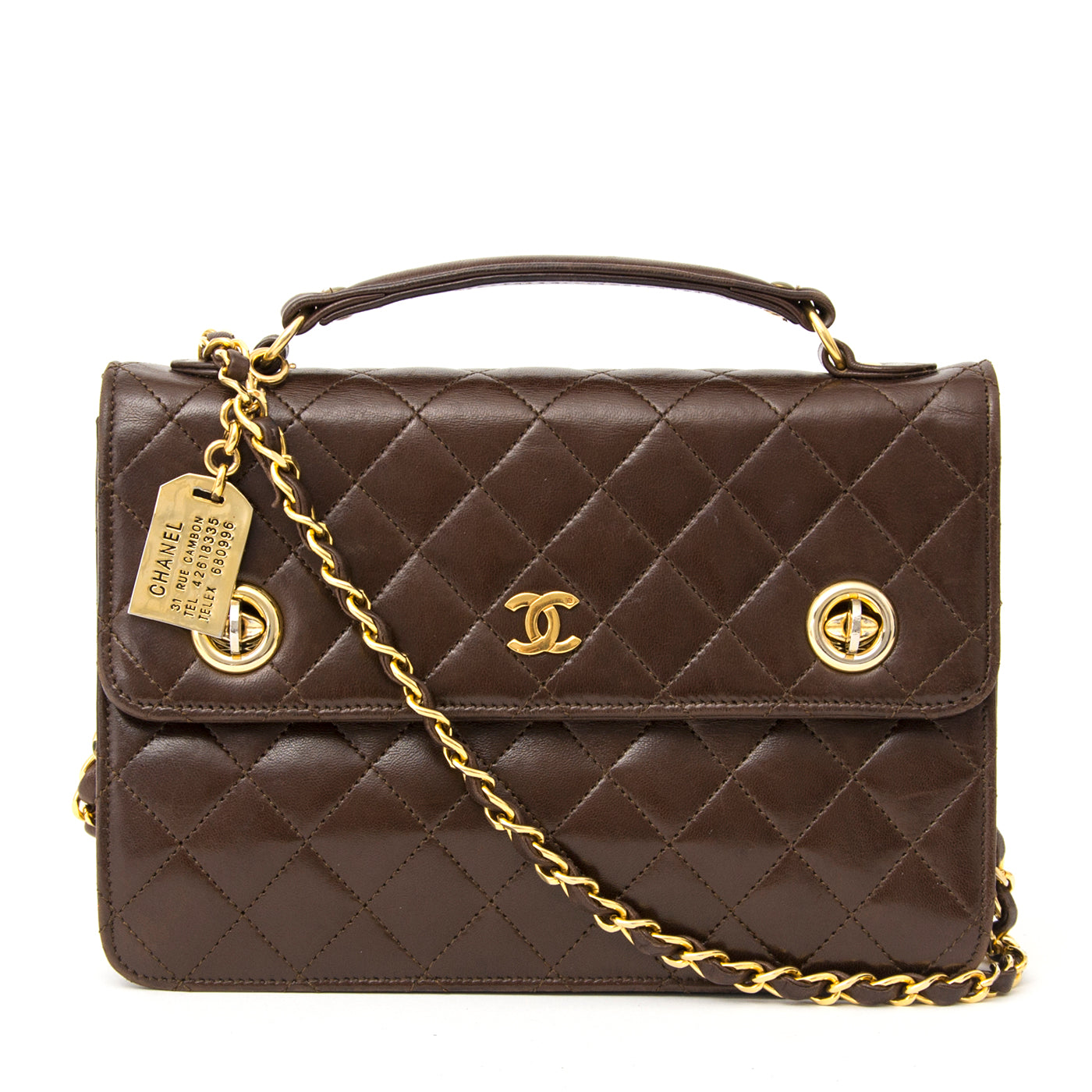 100% authentic vintage Chanel bag with golden details and quilted leather for the best price at Labellov in Antwerp