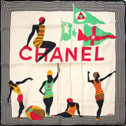 Buy authentic chanel scarf at Labellov. Safe online shopping. Koop authentieke chanel sjaal bij Labellov. Veilig online shoppen. Achetez une authentic écharpe Chanel chez Labellov. Achats en ligne en toute securité.