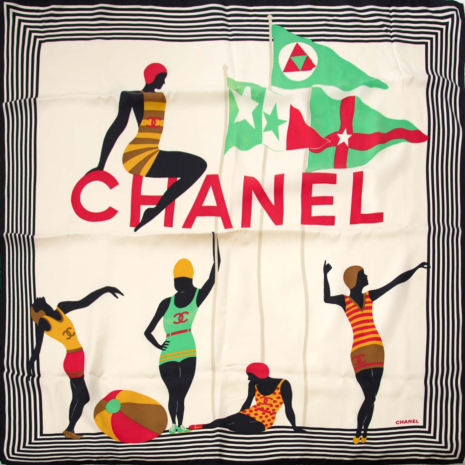 Buy authentic chanel scarf at Labellov. Safe online shopping. Koop authentieke chanel sjaal bij Labellov. Veilig online shoppen. Achetez une authentic écharpe Chanel chez Labellov. Achats en ligne en toute securité.