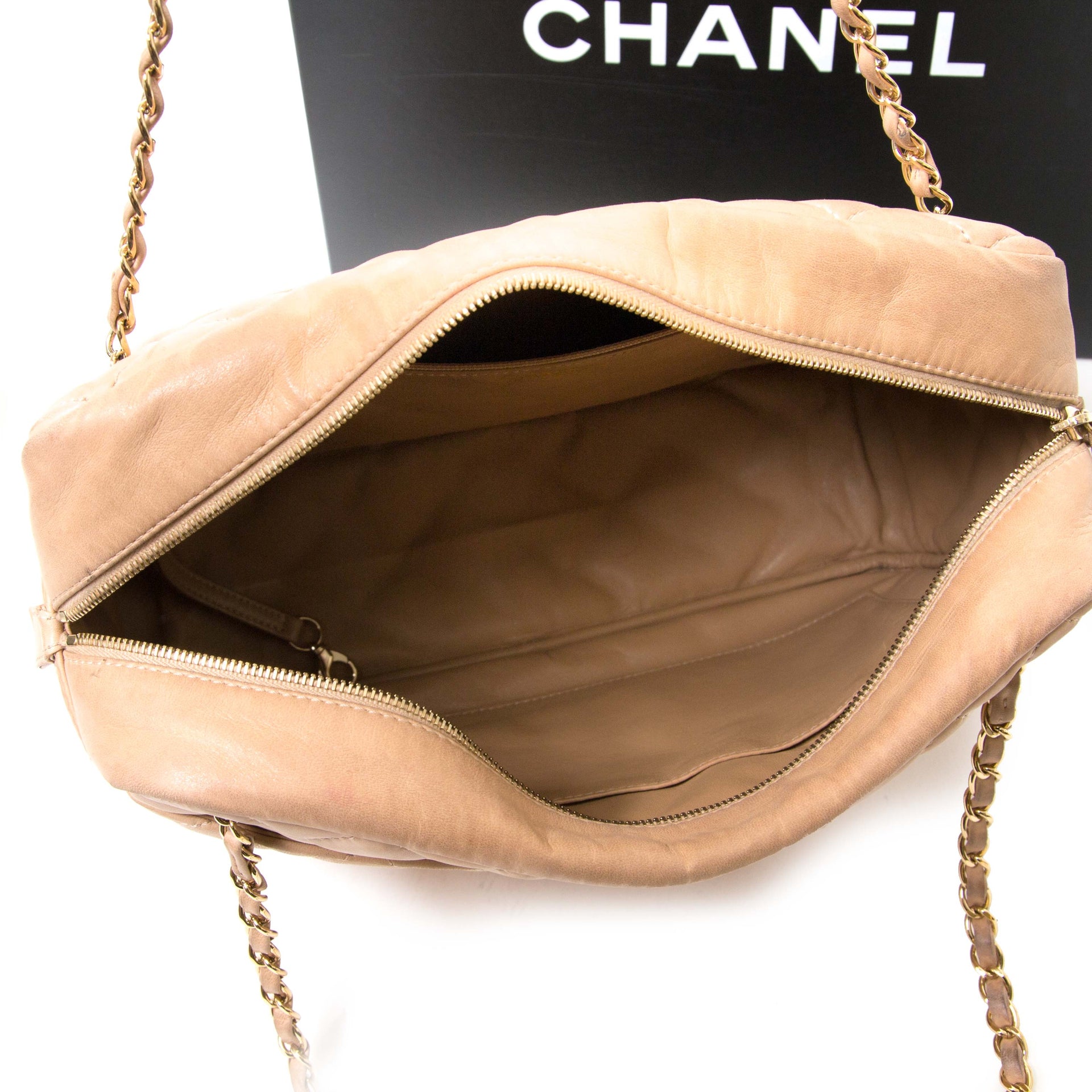 chanel beige reissue camera bag now for sale at labellov vintage fashion webshop belgium