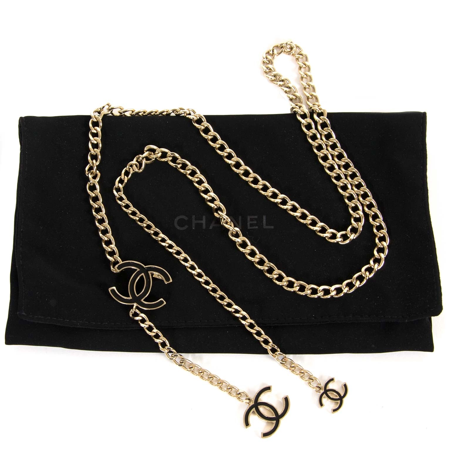 chanel silver-toned chain logo necklace/belt now for sale at labellov vintage fashion webshop belgium