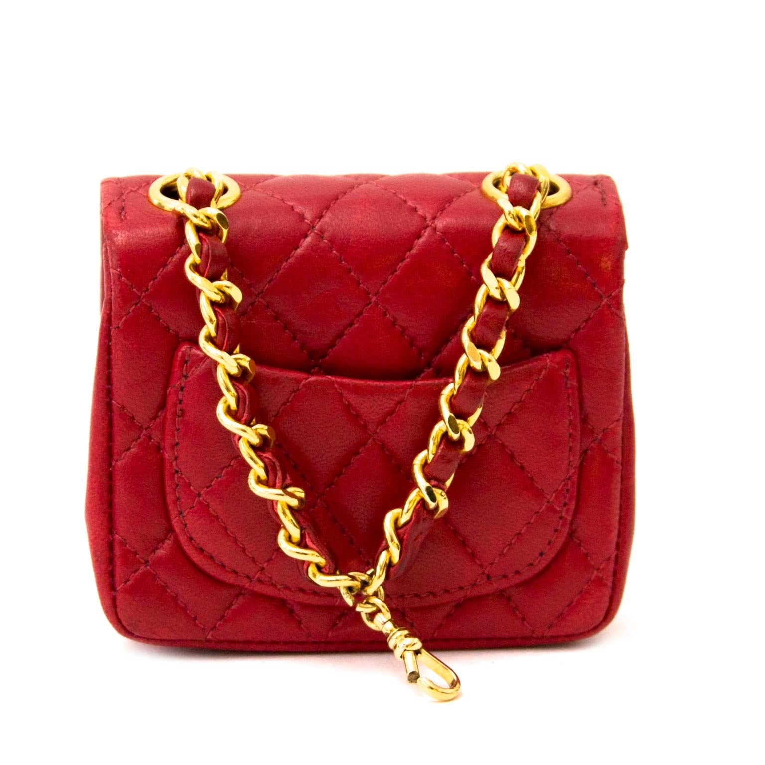 koop authentieke chanel 2.55 reissue vintage lambskin chain met micro mini tas charm riem nu te koop bij labellov vintage mode webshop belgië