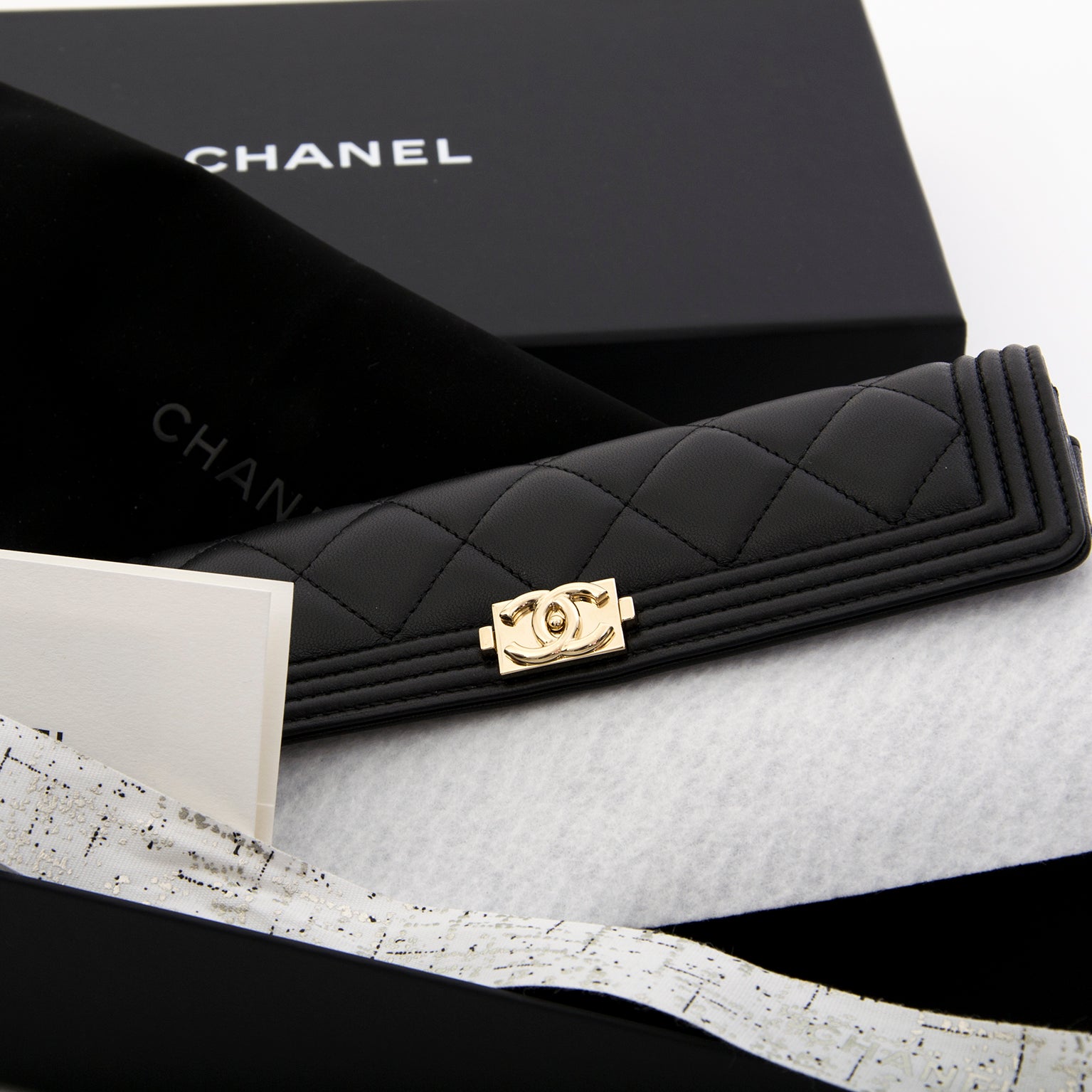 neuf Chanel Boy Flap portefeuille comme neuf , pour le meilleur prix 100% authentic