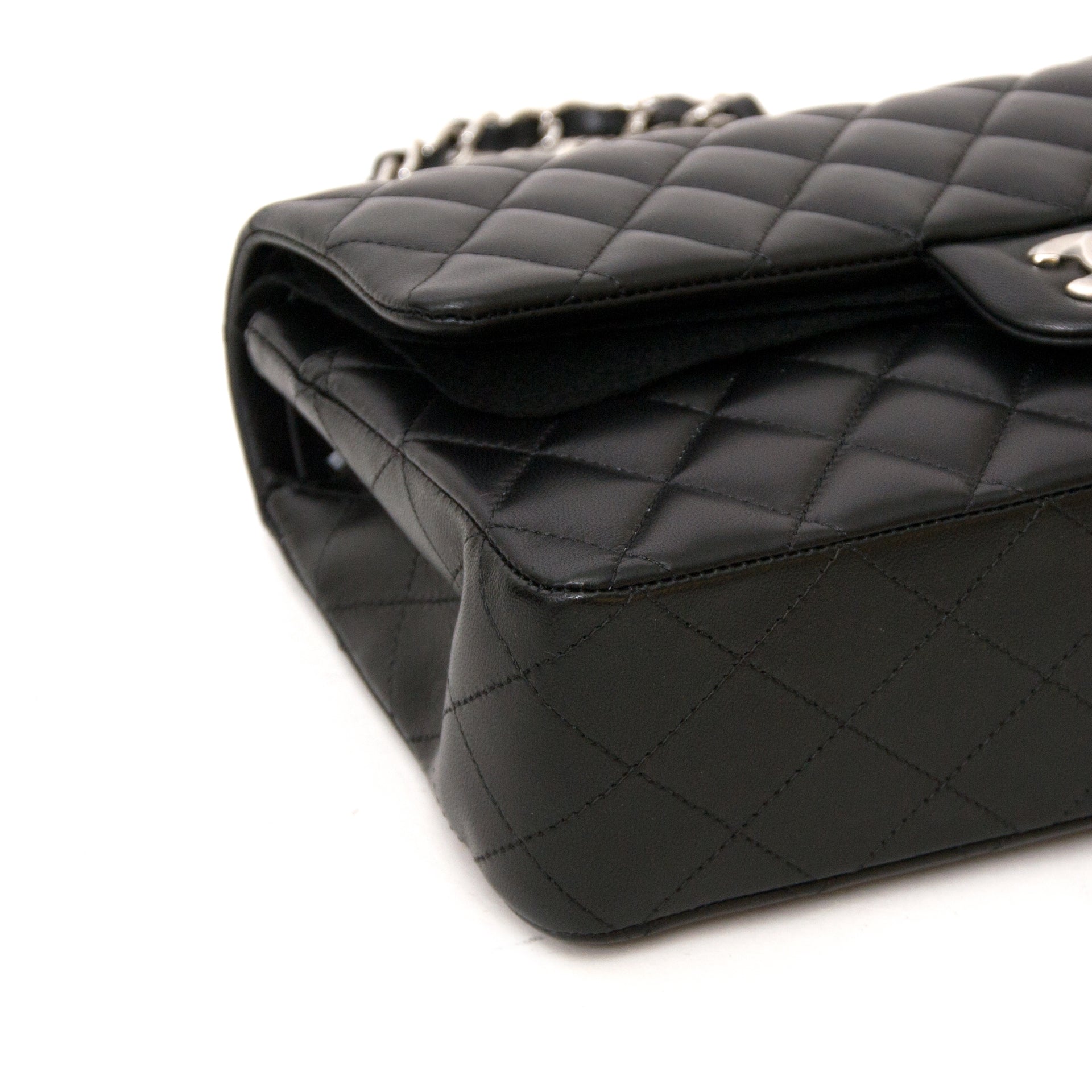 best price *NEVER USED* Chanel Medium Classic Double Flap Bag 100% authentic