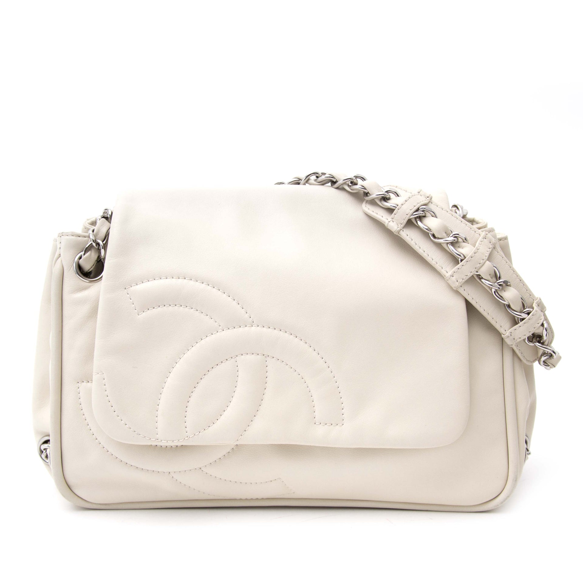Chanel Accordion Cream Flap Bag kopen aan de beste prijs