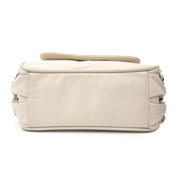 Chanel Accordion Cream Flap Bag te koop bij Labellov secondhand luxury