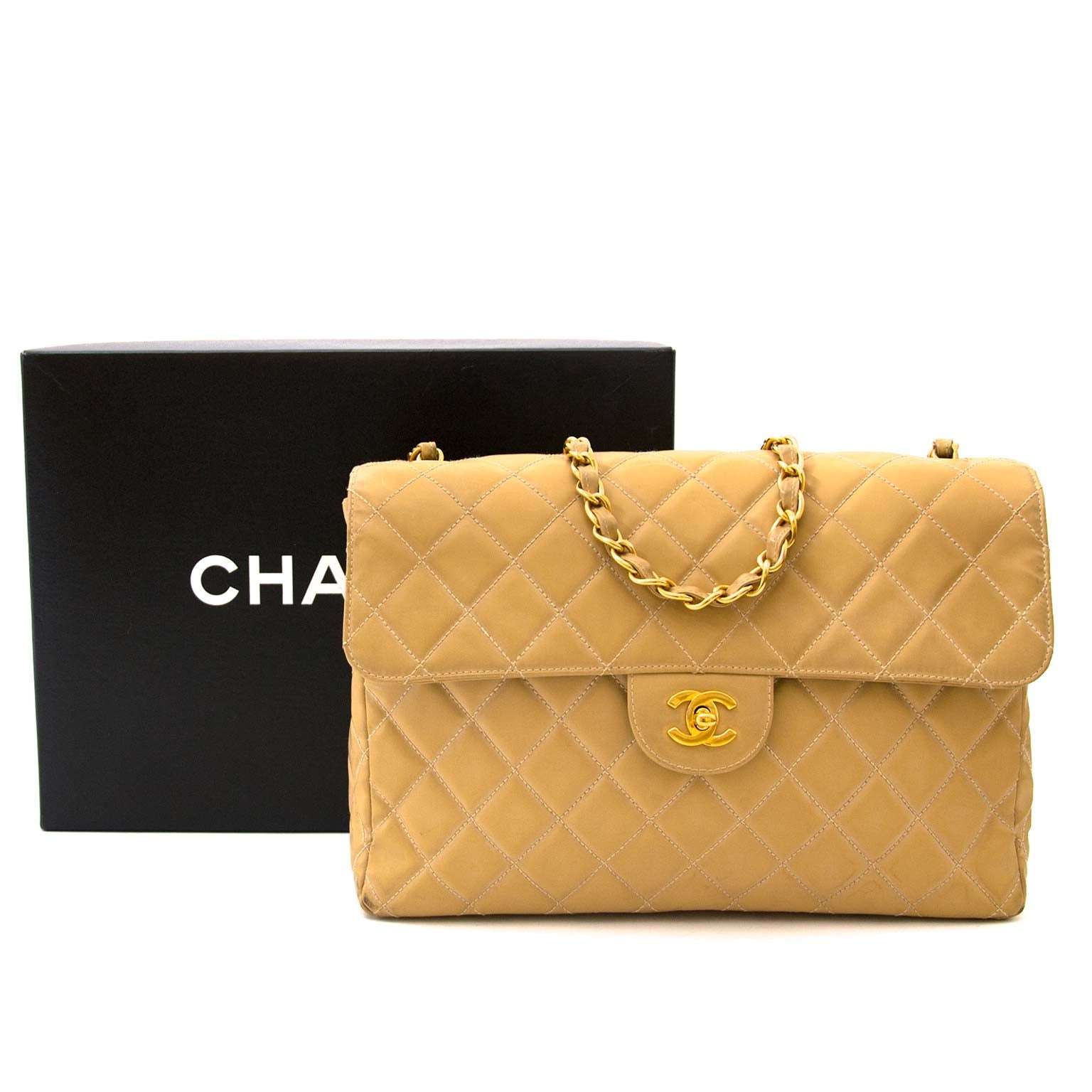 Koop en verkoop uw authentieke designer handtas aan de beste prijs bij Labellov