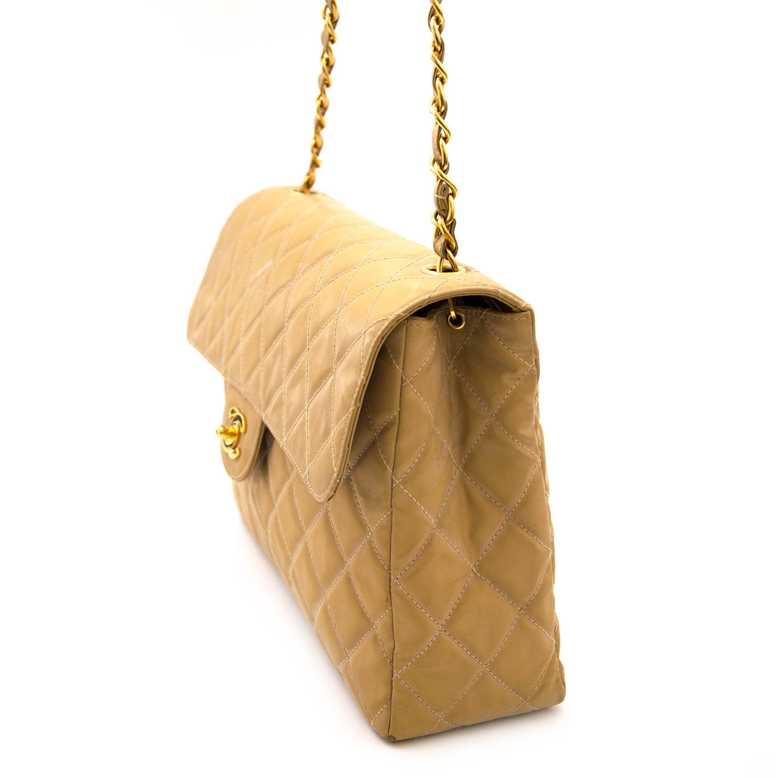 Acheter secur en ligne votre sac luxe de la marque Chanel chez Labellov à Anvers