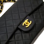 koop online jou tweedehands Vintage Chanel Black Small Classic Double Flap Bag