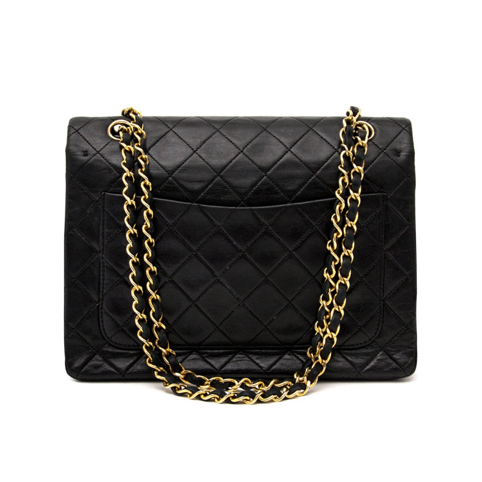 shop real real vintage Chanel Vintage Classic Flap Bag at the best price worldwide shipping