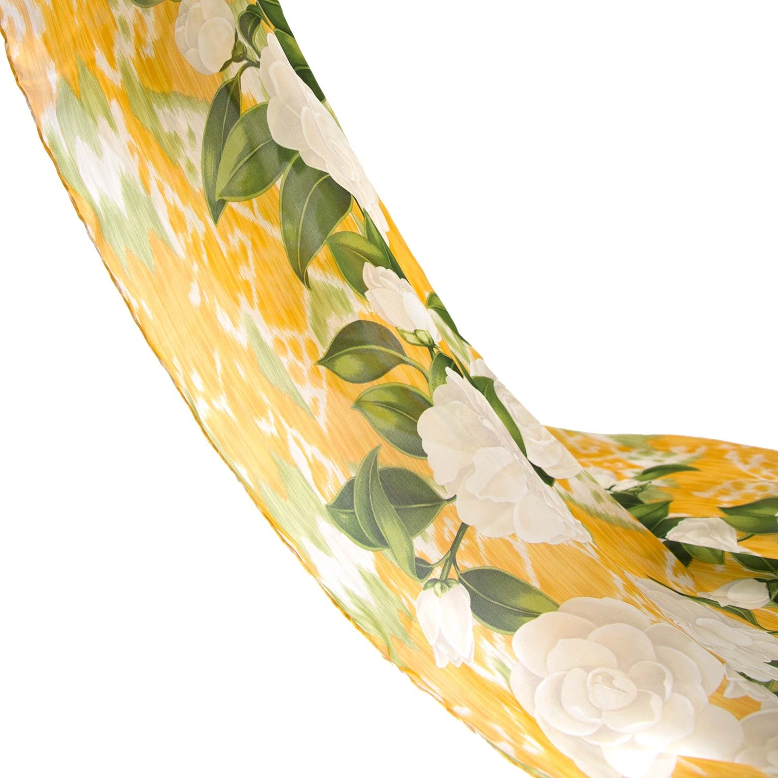 Chanel Yellow & Green Silk Scarf with White Flowers Buy authentic designer Chanel secondhand scarves at Labellov at the best price. Safe and secure shopping. Koop tweedehands authentieke Chanel sjaals bij designer webwinkel labellov.