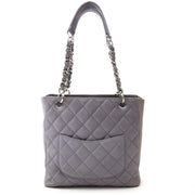 Koop authentieke tweedehands Chanel Quilted grijze shopper aan een eerlijke prijs bij LabelLOV. Veilig online shoppen.