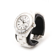 Buy and sell secondhand Chanel J12 white