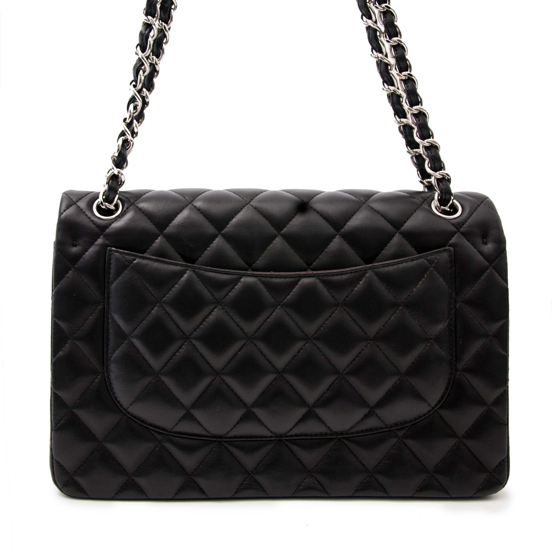 Looking for the perfect iconic bag? This Chanel Black Jumbo Classic Double Flap Bag is now for sale. Perfect condition and a reasonable price, vintage designer bags Belgium.