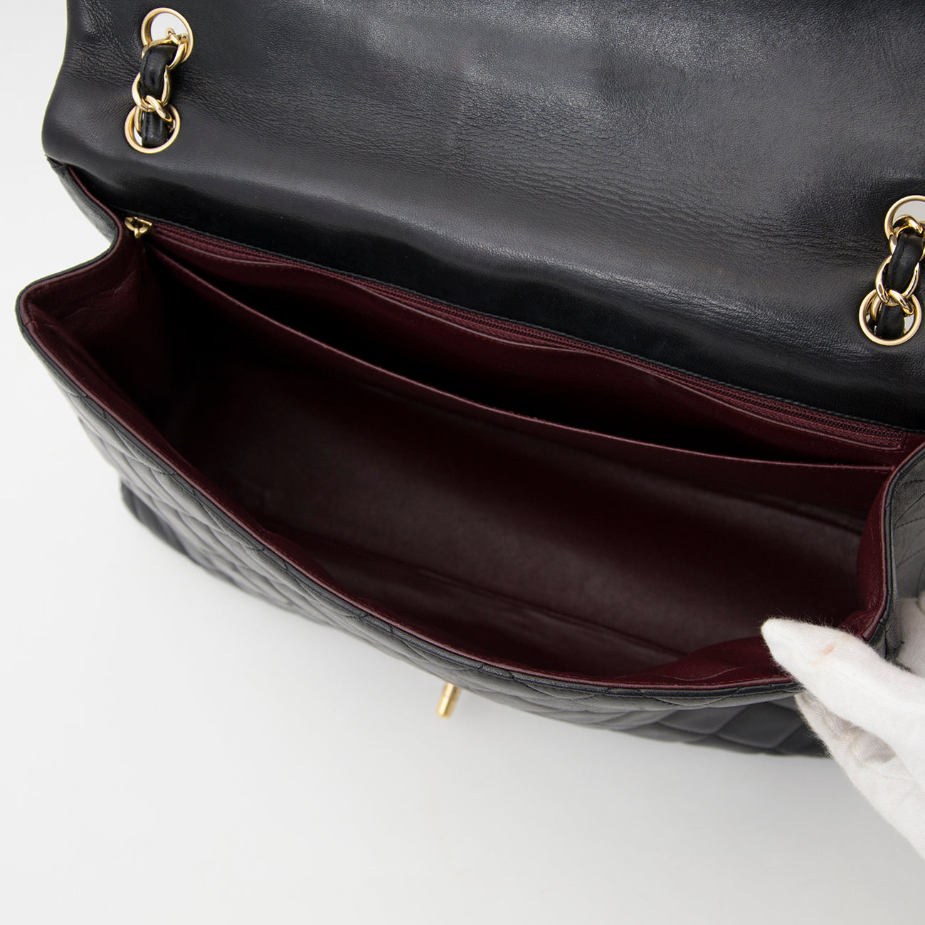 acheter en linge seconde main sac a main Chanel Black Lambskin Jumbo Single Flap Bag pour le meilleur prix site en linge labellov.com belgique