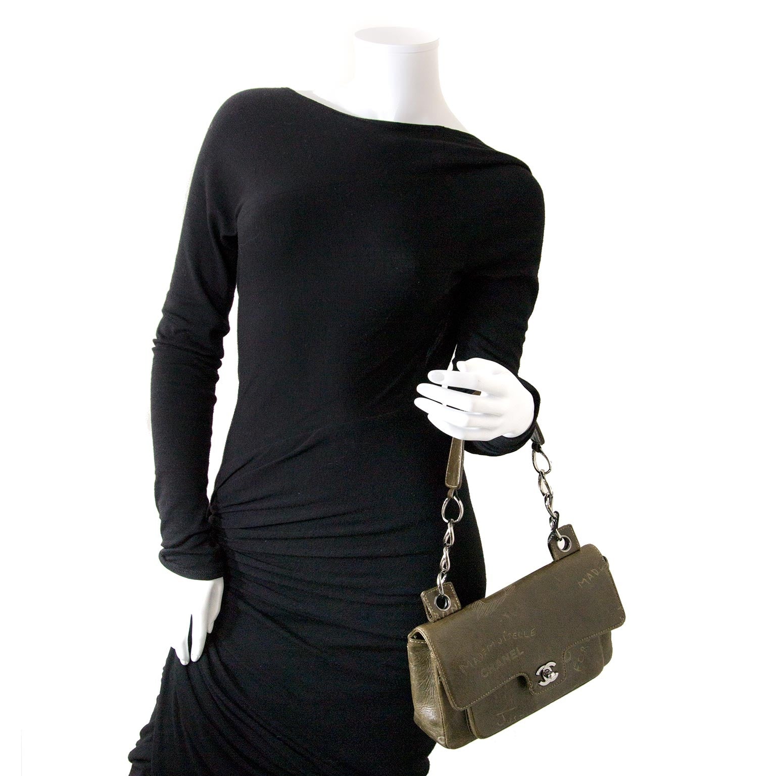 chanel green leather mademoiselle print bag now for sale at labellov vintage fashion webshop belgium