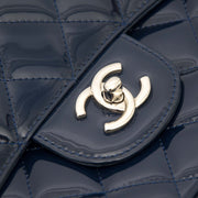 Chanel Maxi single flap bag patent