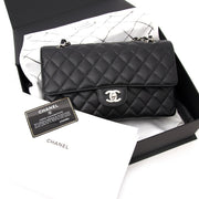 Shop safe online aan de beste prijs Chanel Black Caviar Medium Classic Single Flap Bag