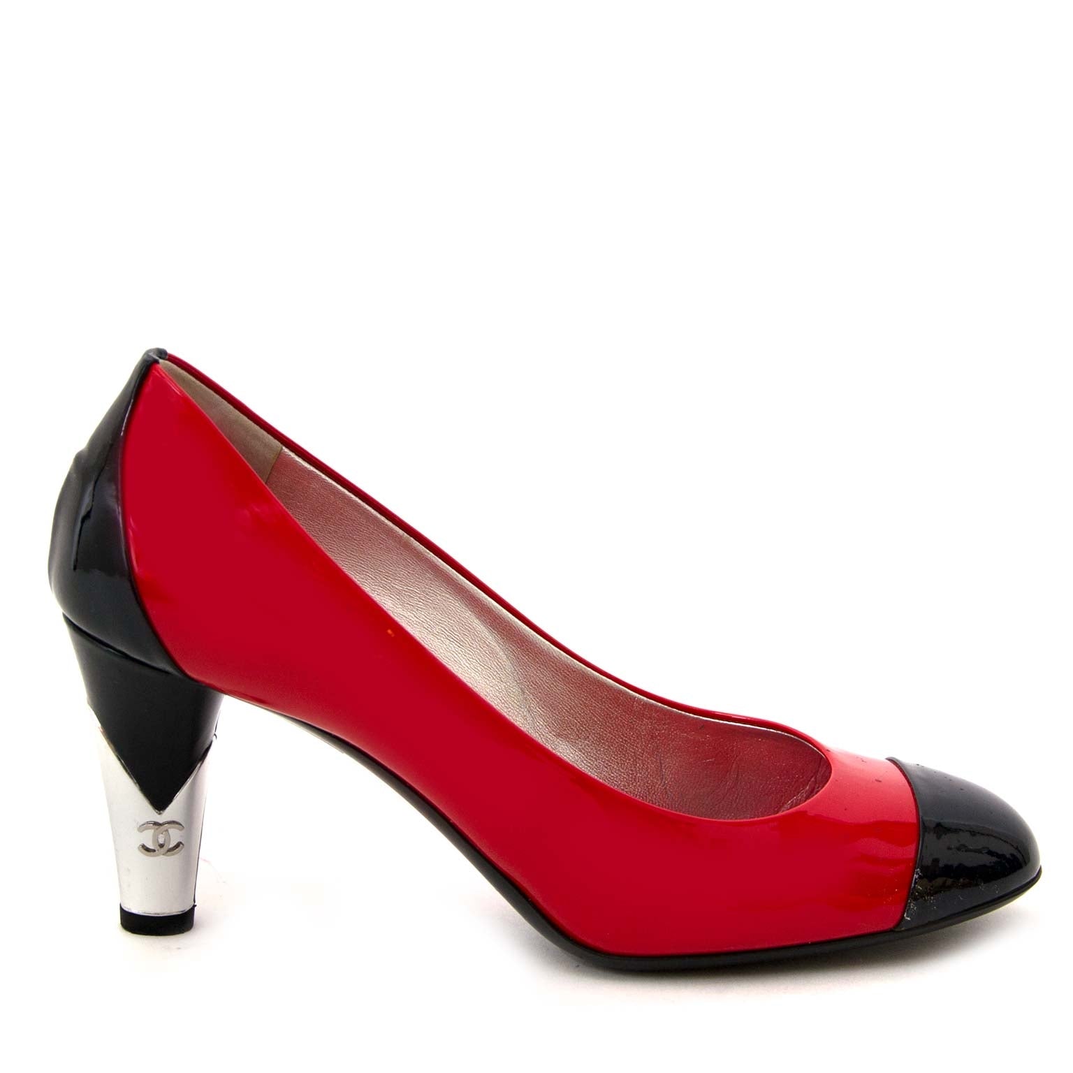 Buy chanel pumps online at labellov vintage fashion webshop