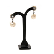 Chanel earrings for sale at Labellov vintage fashion webshop Belgium