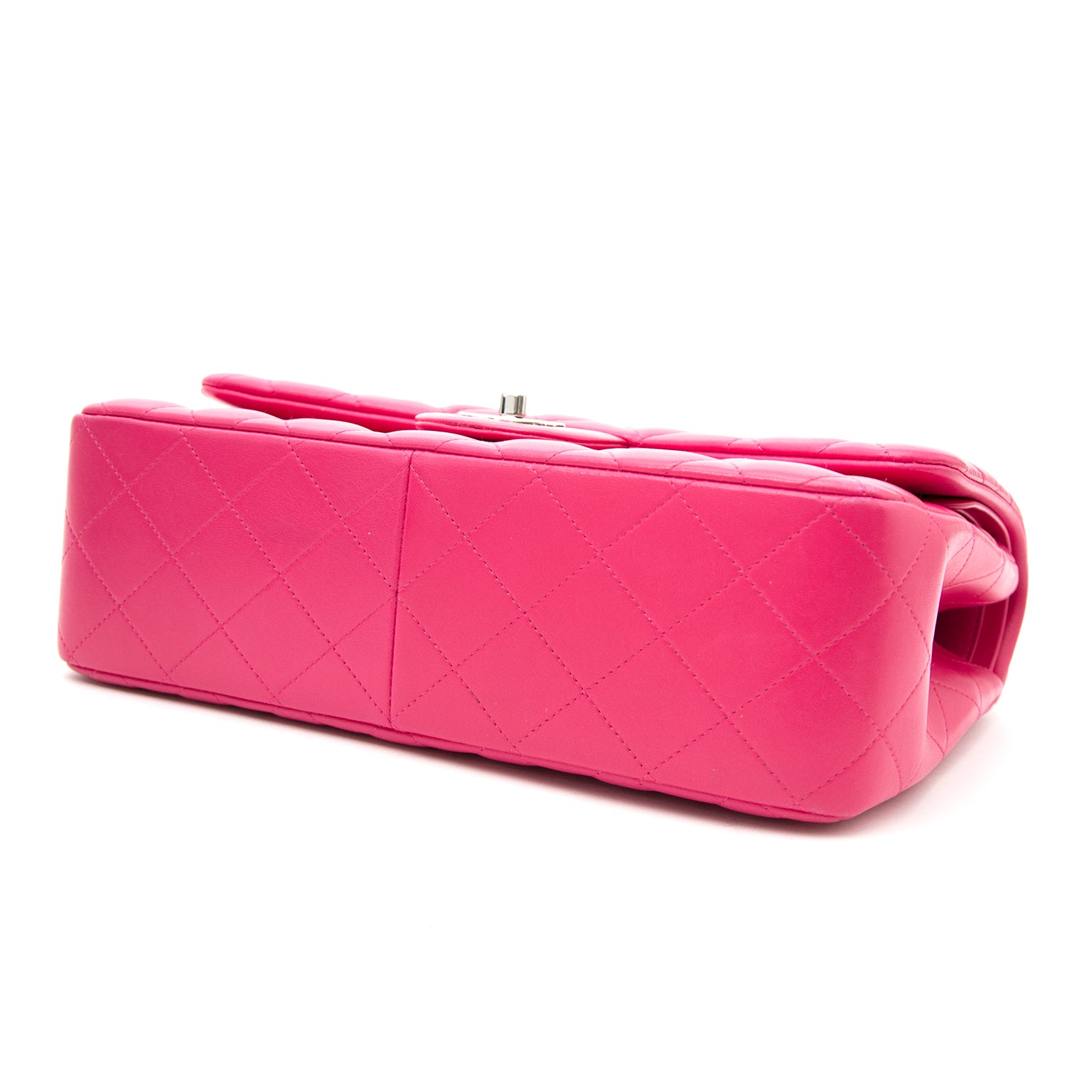 comme neuf sac a main pour le meilleur prix worldwide shipping best price rare limited secondhand sold out limited 2014 collection Chanel Metallic Patent Fuchsia New Medium Boy Bag