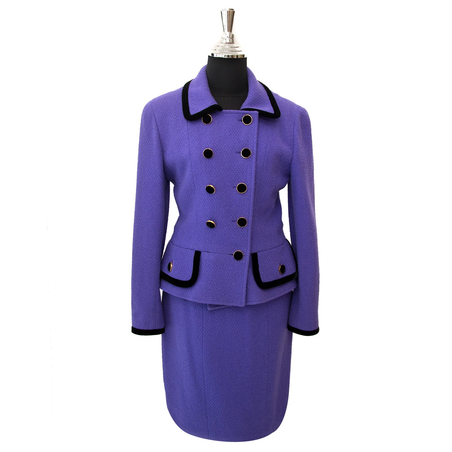 Shop Chanel Purple Tailleur Set at the best price 2017