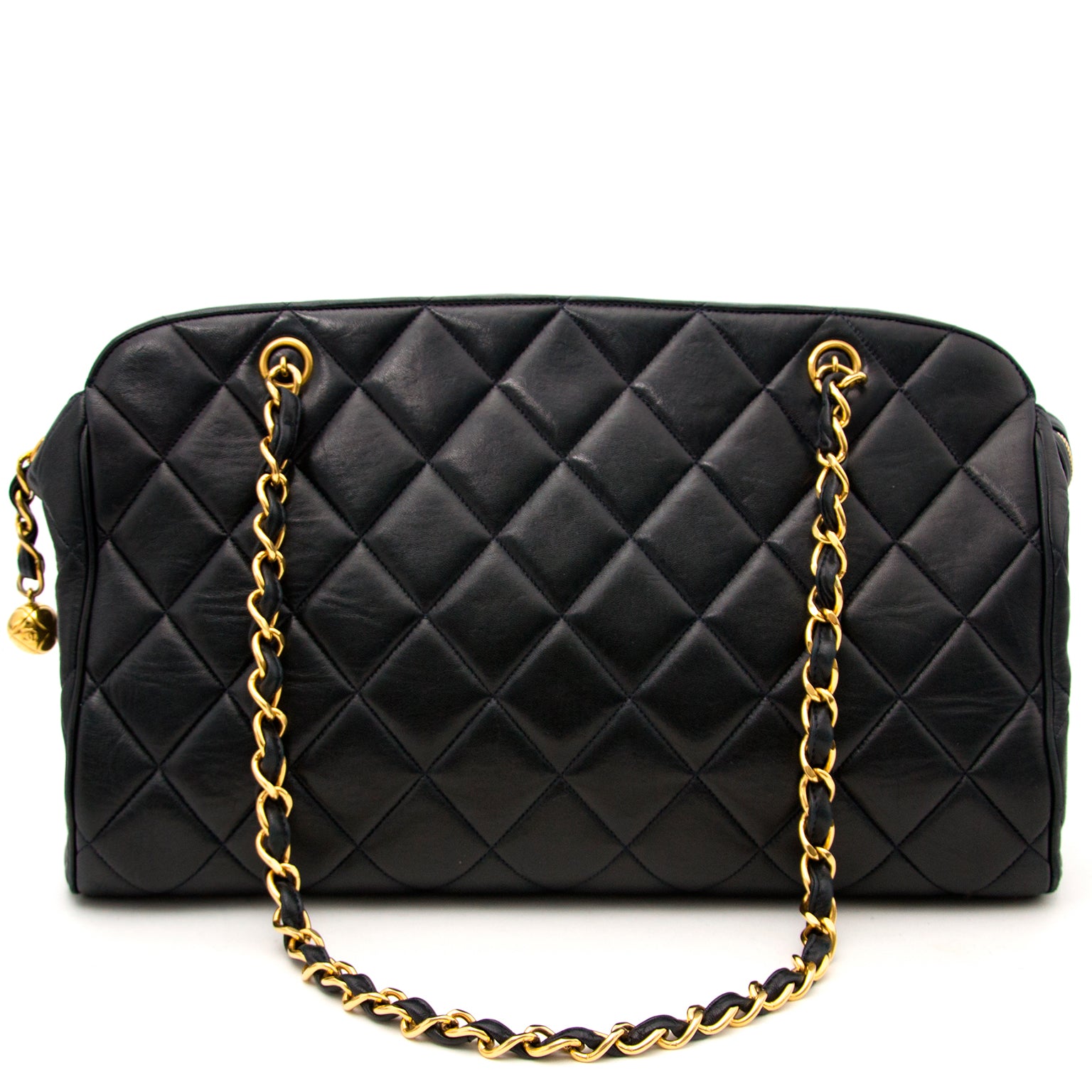 Chanel navy quilted leather shopper now online at labellov.com for the best price