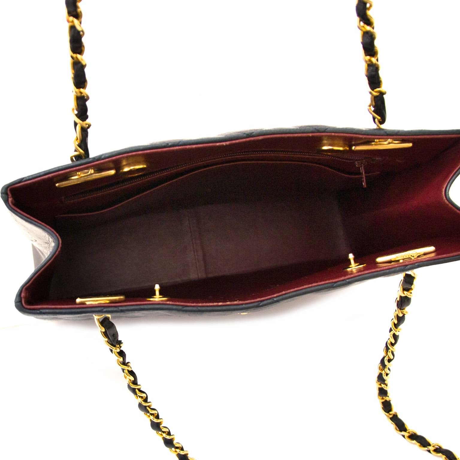 shop 100% authentic luxury online at the best price Chanel Vintage Classic Shoulder Bag