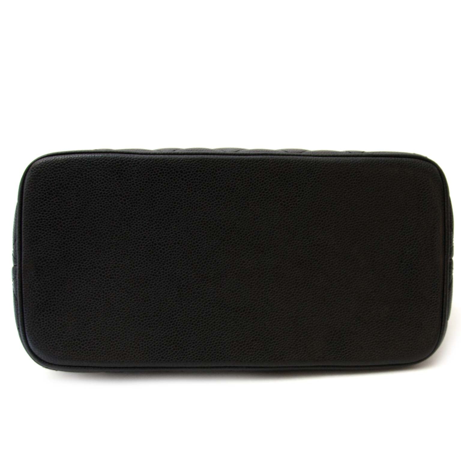 Chanel grand cc classic black shopper now for sale at labellov vintage fashion webshop belgium