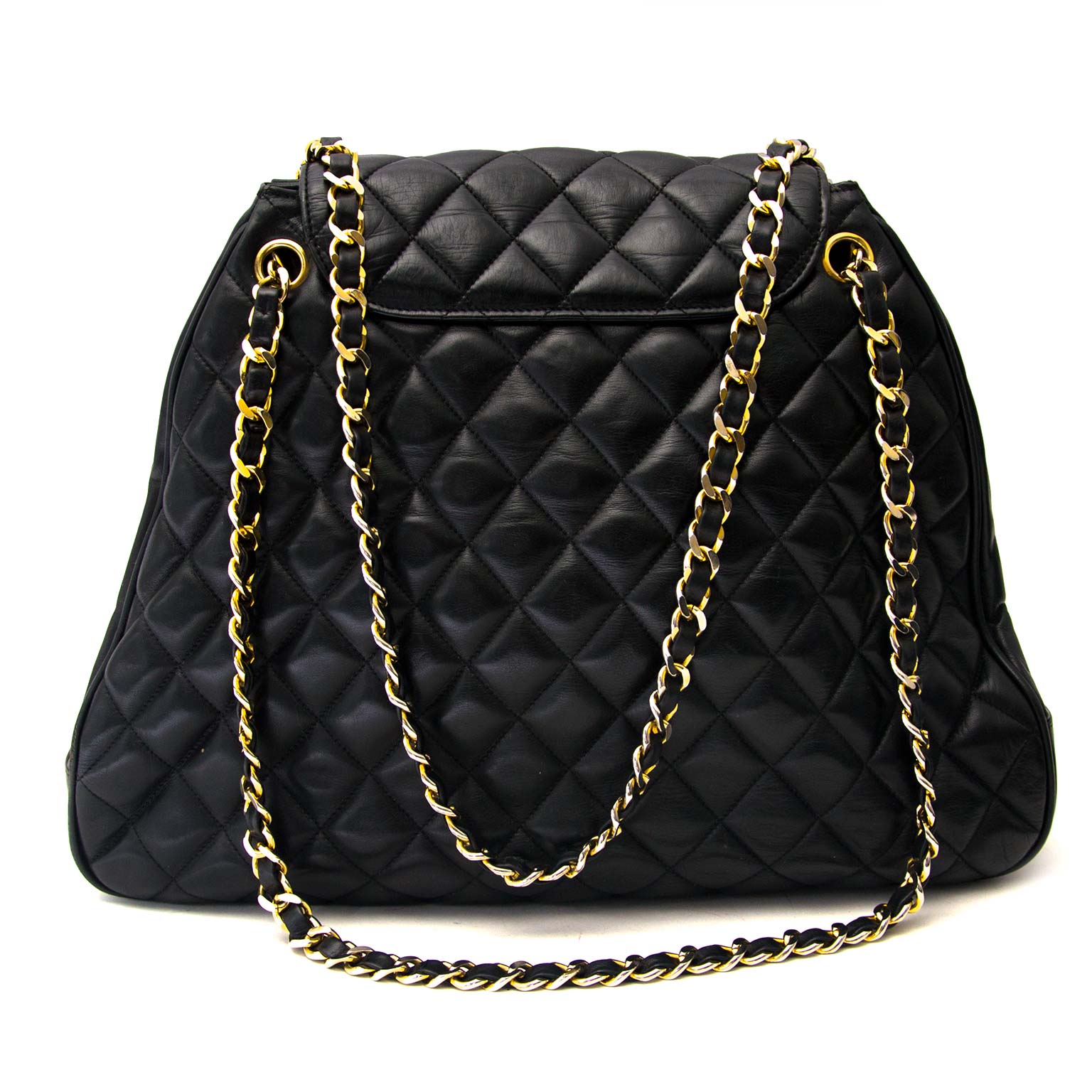 koop online tegen de beste prijs jou tweedehands Chanel Black Vintage Triangle Flap Bag