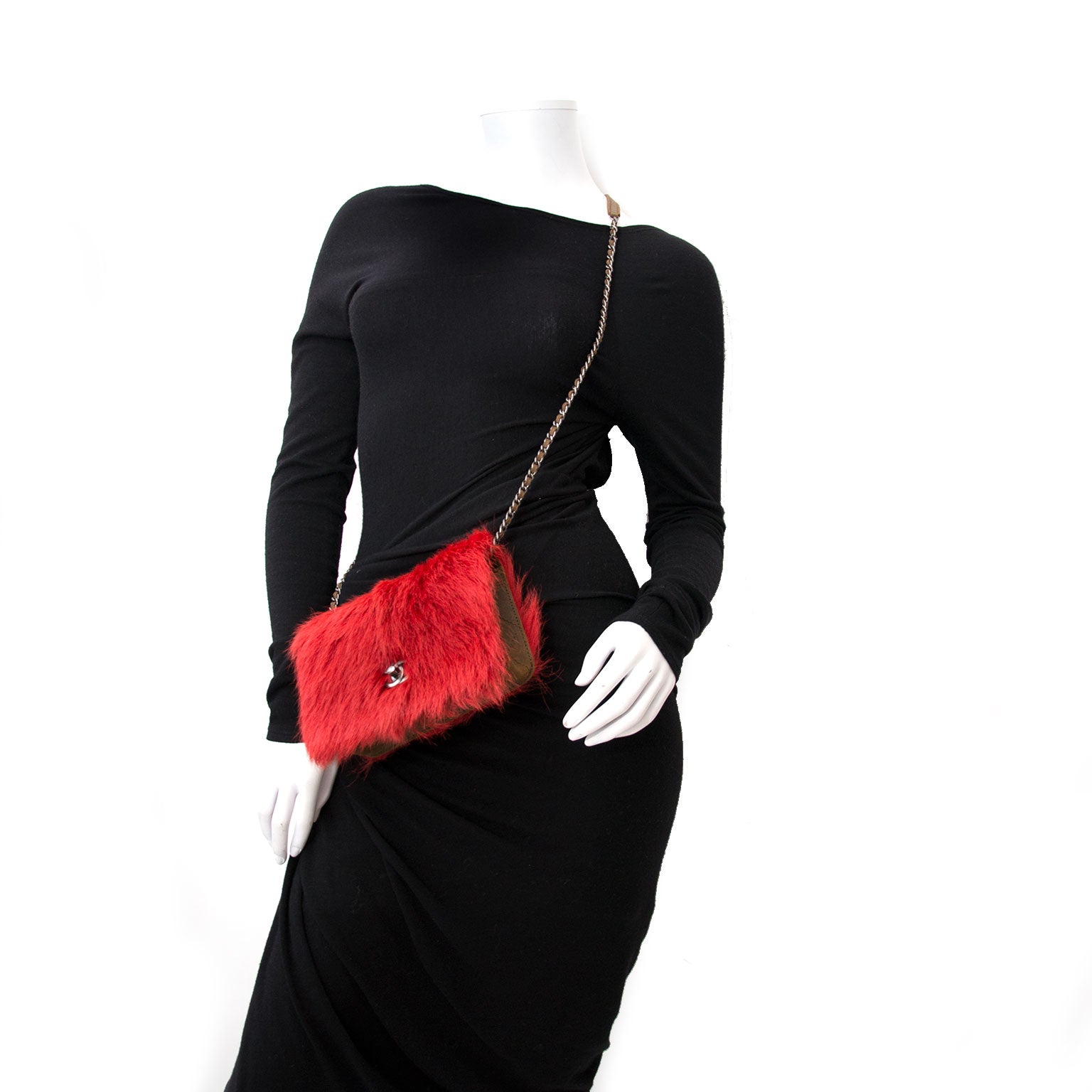 Chanel Paris Edinburgh Fur classic flapbag veilig kopen tegen de beste prijs tweedehands luxe handtassen