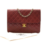 Looking for a vintage designer bag? We buy and sell your burgundy Chanel bags.